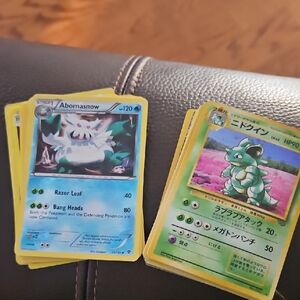 35 Pokémon Cards Mix Of Vintage Japanese And US
